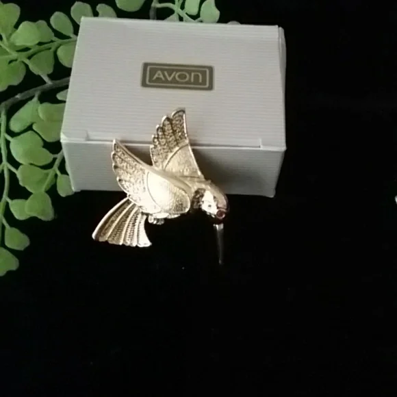 Vintage Avon Hummingbird pin - Picture 4 of 4